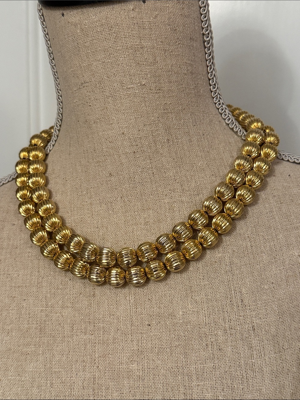 VINTAGE NECKLACE 2 STRANDS GOLD PLATE TEXTURED RIBBED BALLS 18”